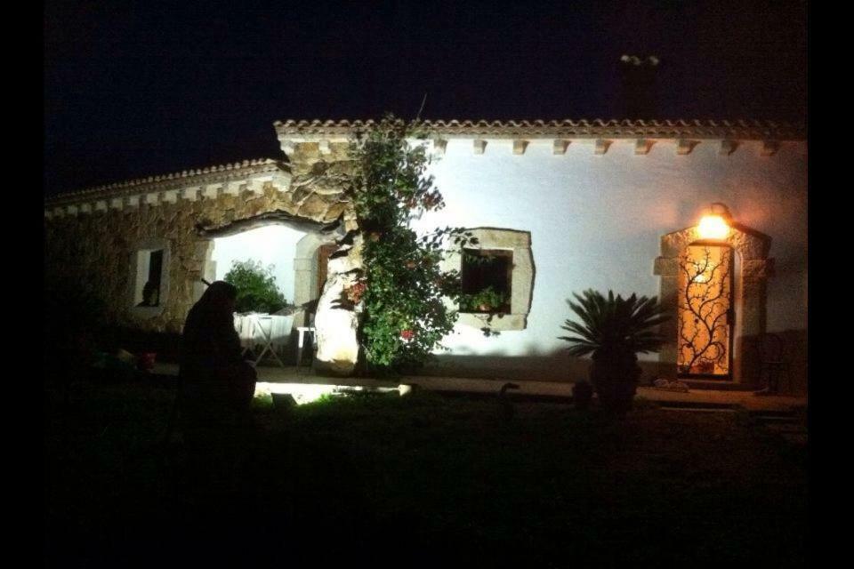 ארזח'ינה Lu Cuccumiau Country B&B מראה חיצוני תמונה